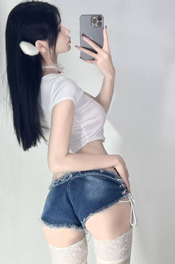 莱万极限运动背景揭秘：国籍与运动生涯